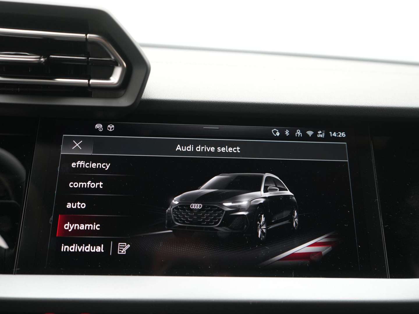 Audi A3 Sportback S Line 40 TFSI E - 2025 - Joinsteer - #24