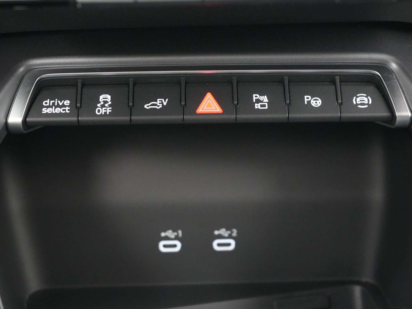 Audi A3 Sportback S Line 40 TFSI E - 2025 - Joinsteer - #28