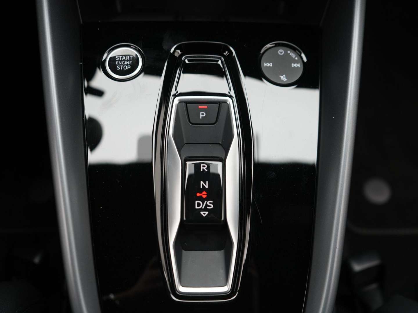 Audi A3 Sportback S Line 40 TFSI E - 2025 - Joinsteer - #29