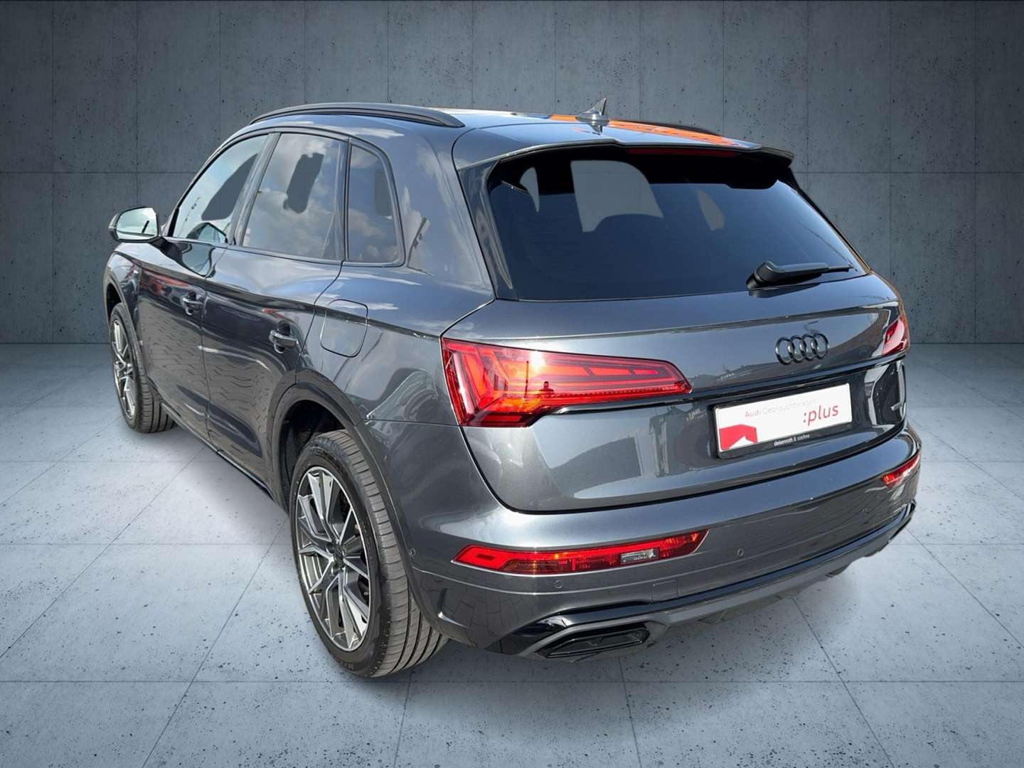 Audi Q5 S Line 55 TFSI E - 2023 - Joinsteer - #2