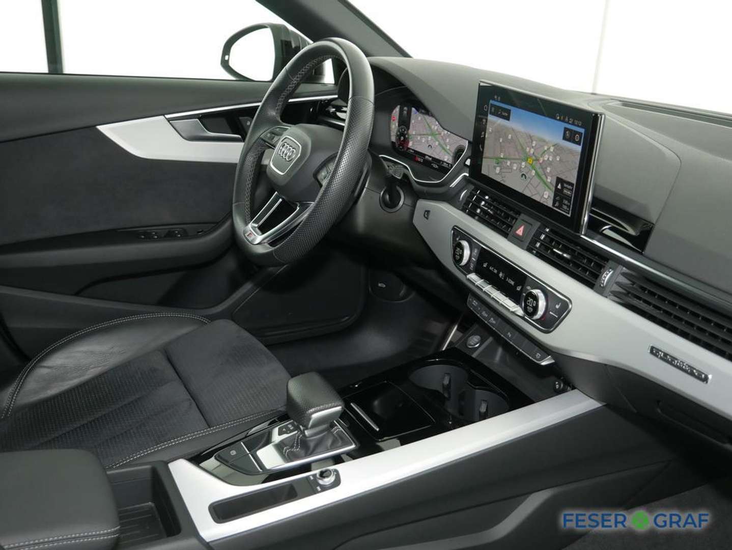 Audi A4 S Line Avant 45 TFSI - 2024 - Joinsteer - #2