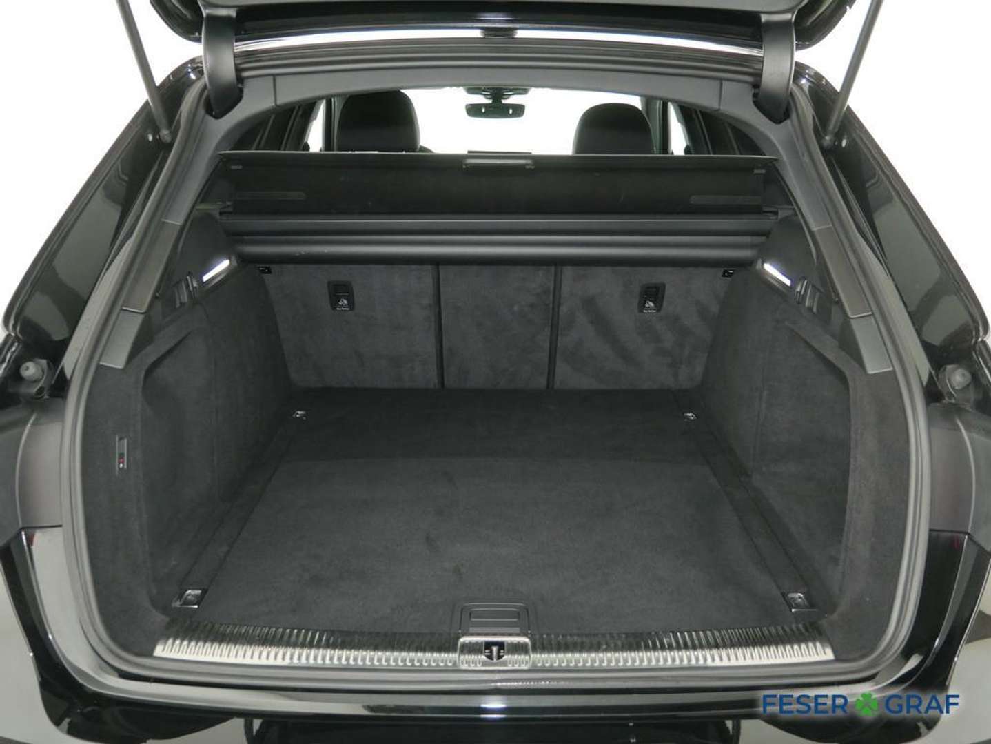 Audi A4 S Line Avant 45 TFSI - 2024 - Joinsteer - #9