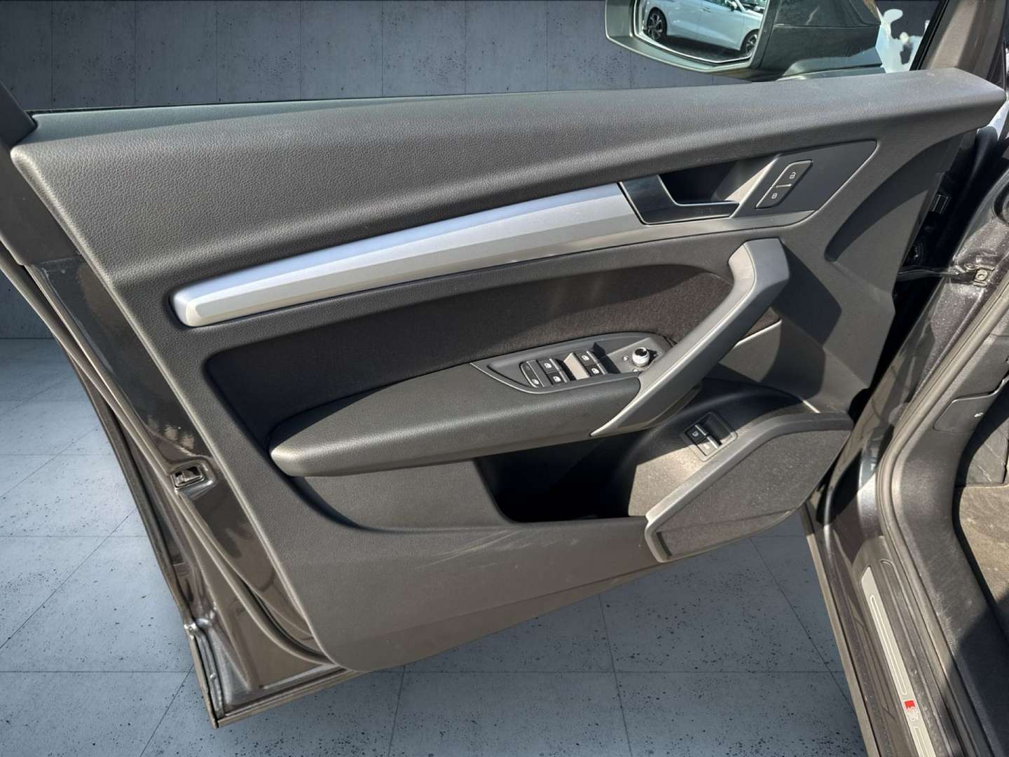 Audi Q5 S Line 55 TFSI E - 2023 - Joinsteer - #24