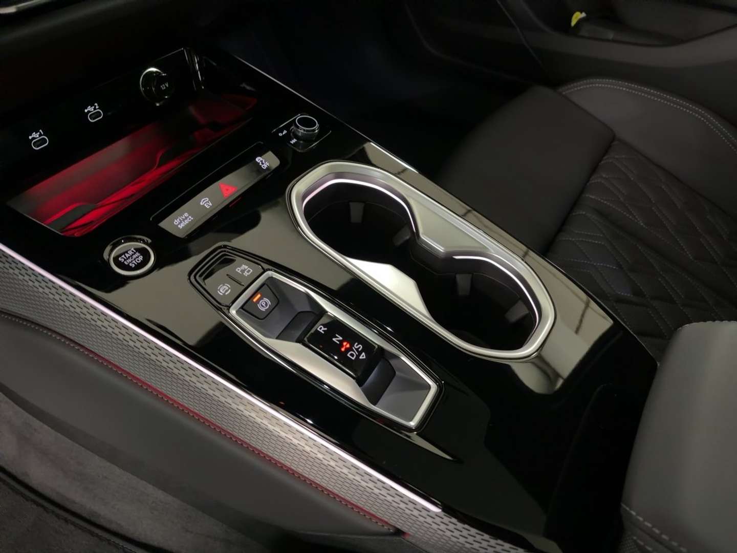 Audi A6 Avant Edition One E-hybrid - 2026 - Joinsteer - #13