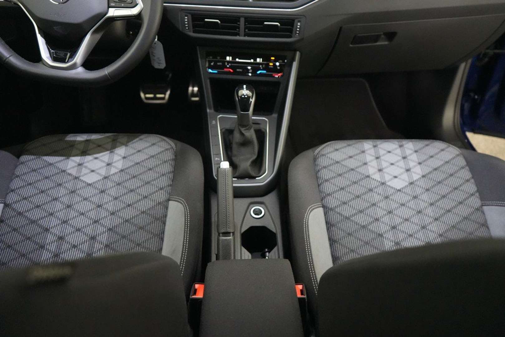 Volkswagen Taigo R-Line - 2025 - Joinsteer - #12
