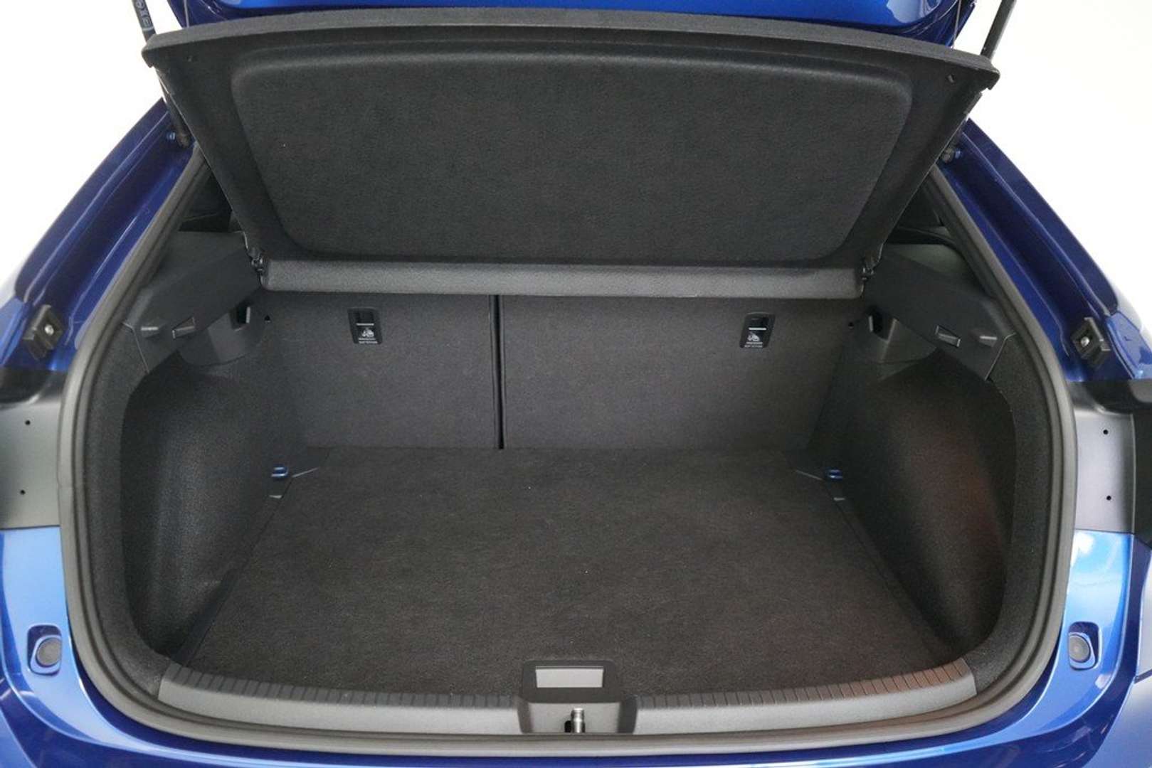 Volkswagen Taigo R-Line - 2025 - Joinsteer - #13