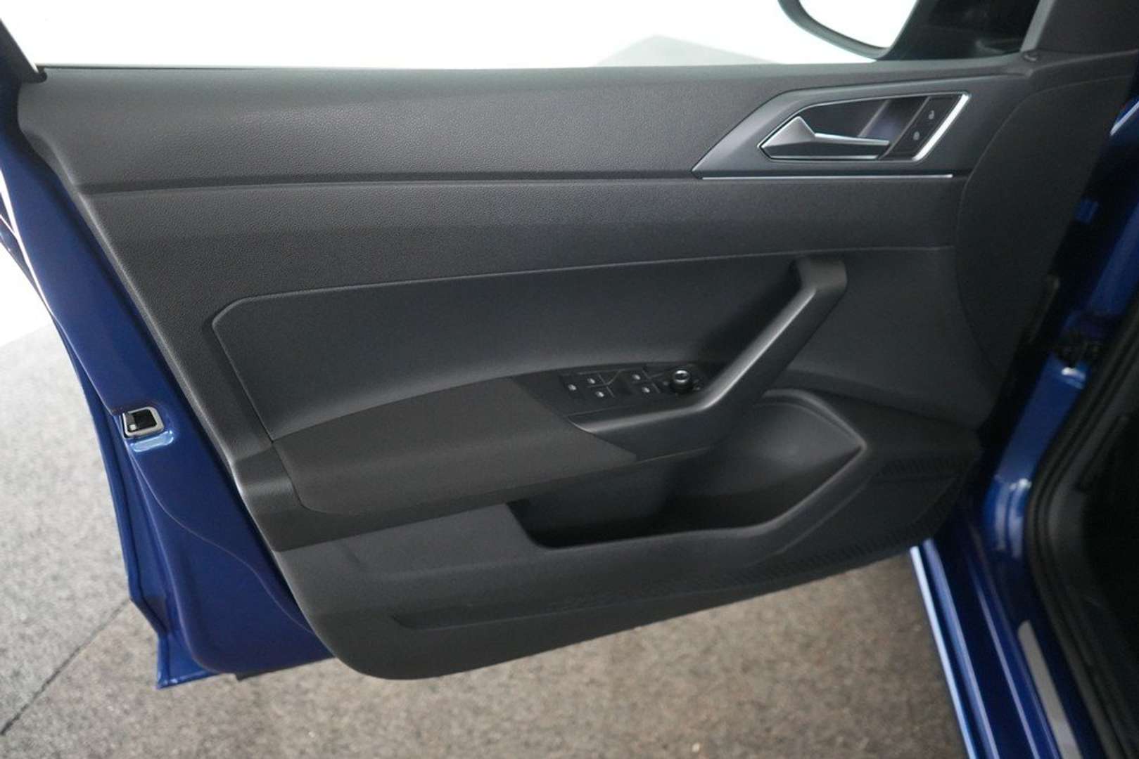 Volkswagen Taigo R-Line - 2025 - Joinsteer - #15