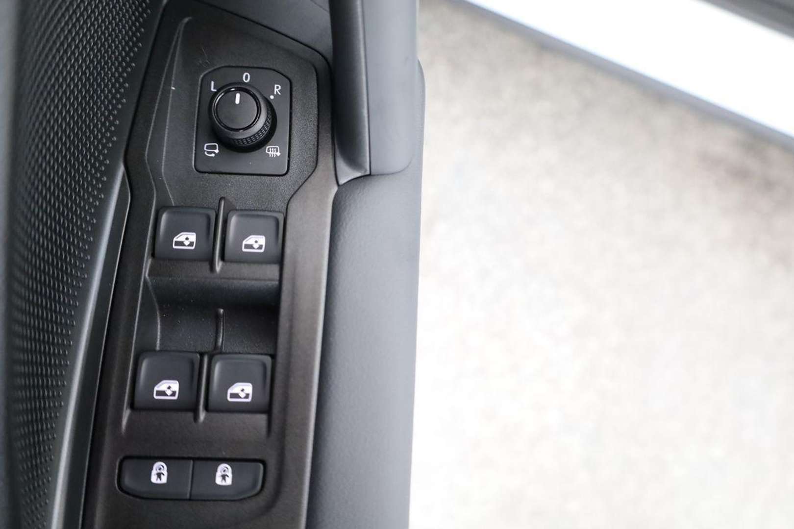 Volkswagen T-CROSS EHybrid Life - 2025 - Joinsteer - #9