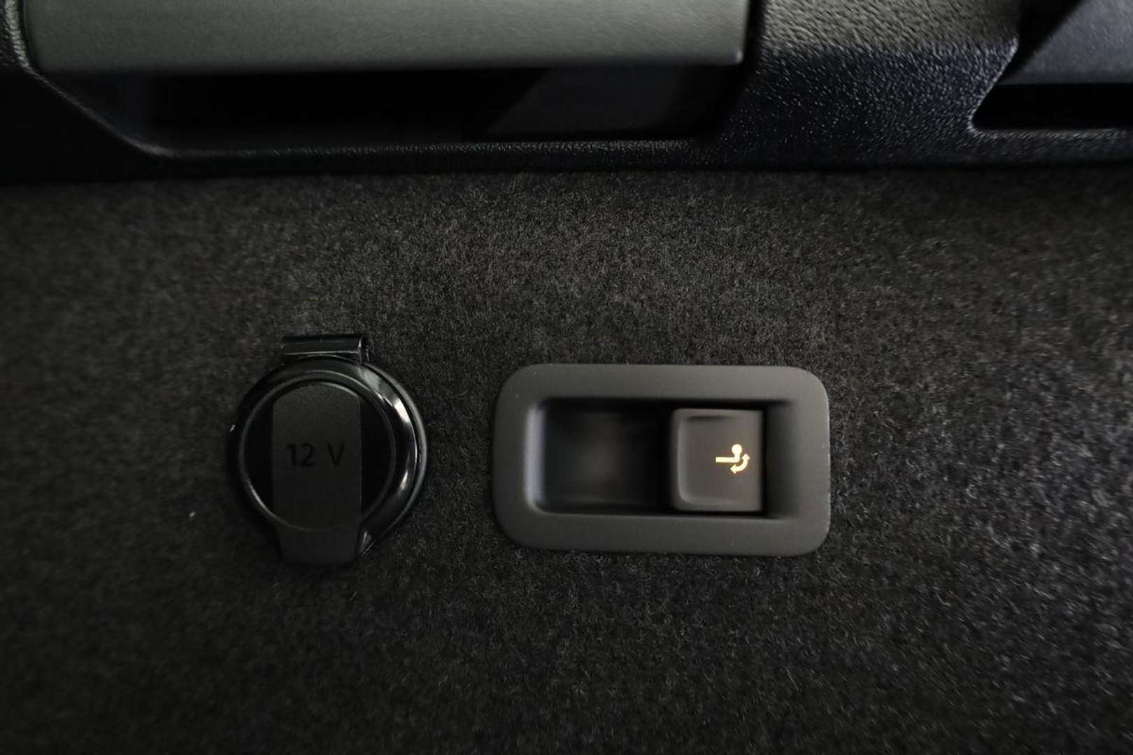 Volkswagen T-CROSS EHybrid Life - 2025 - Joinsteer - #14