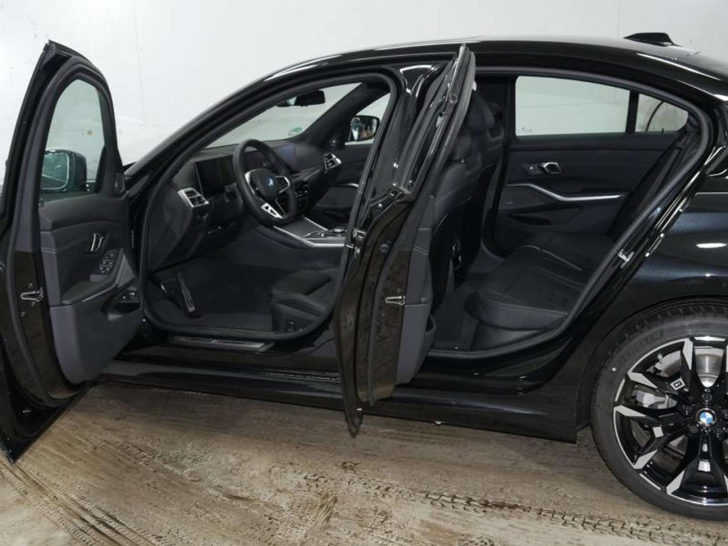 BMW Série 3 330 M SPORT - 2024 - Joinsteer - #10