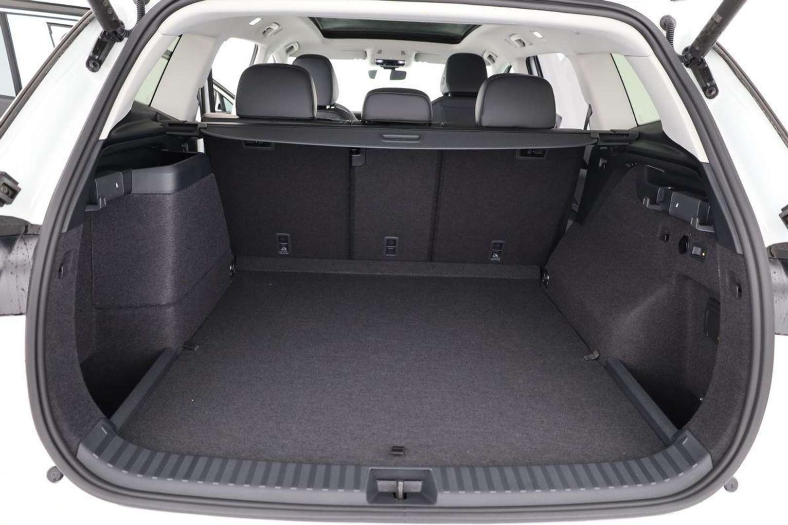 Volkswagen T-CROSS EHybrid Life - 2025 - Joinsteer - #12