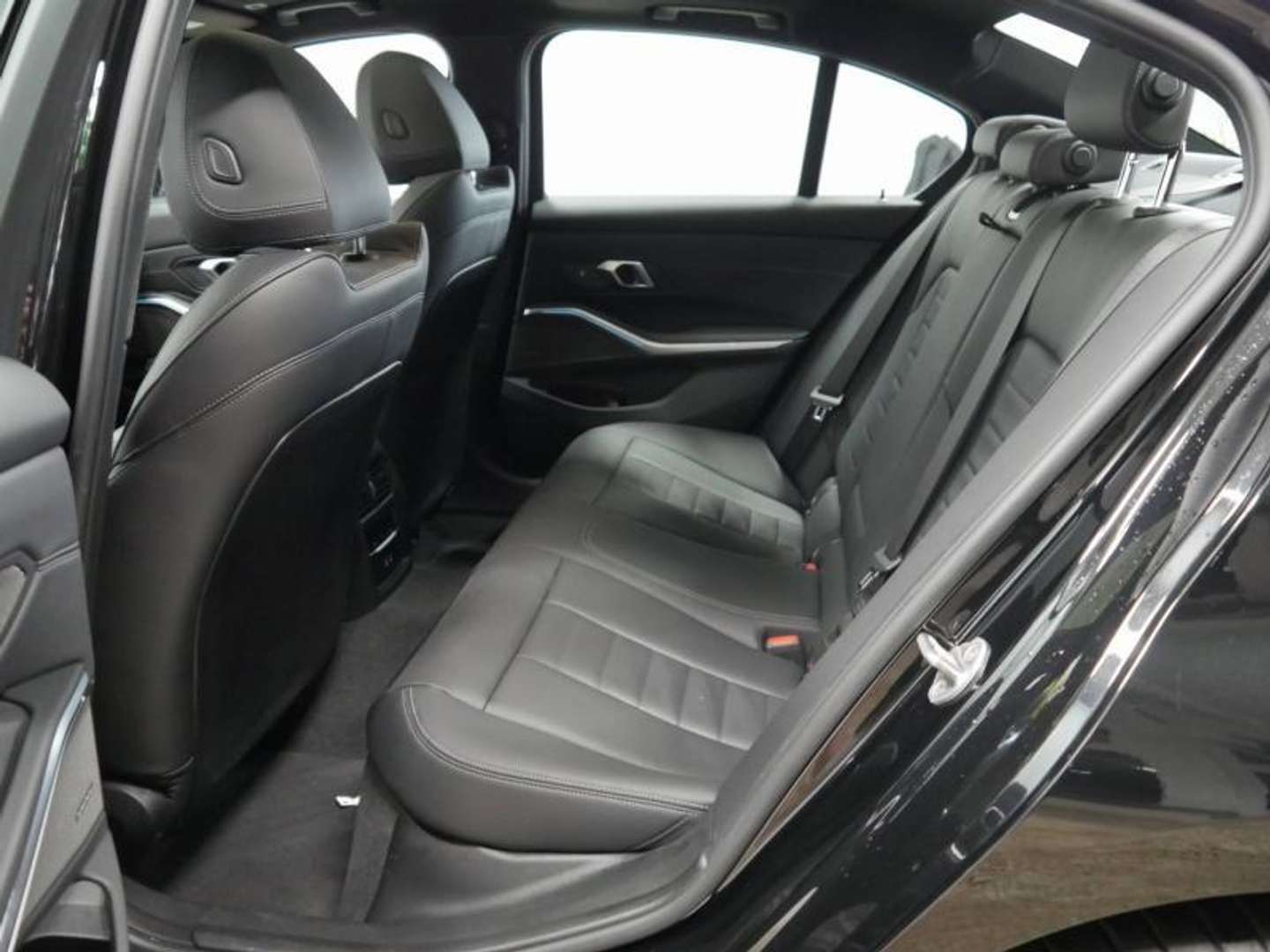 BMW Série 3 330 M SPORT - 2024 - Joinsteer - #12