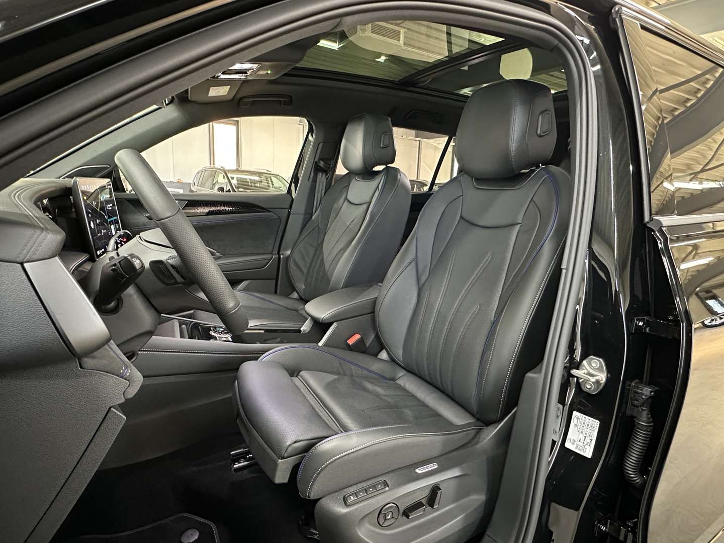 Volkswagen Tayron EHybrid R-Line Edition - 2026 - Joinsteer - #6