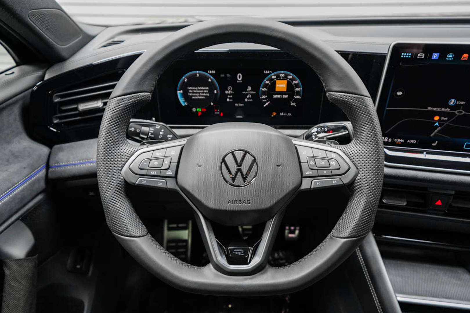 Volkswagen TIGUAN TDI 4Motion R-Line - 2025 - Joinsteer - #9