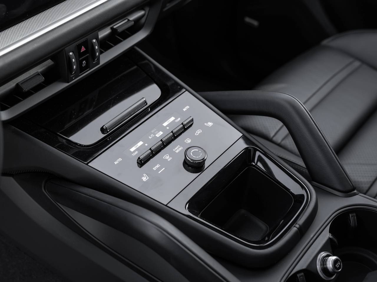 Porsche Cayenne III ph2 E-Hybrid - 2023 - Joinsteer - #14