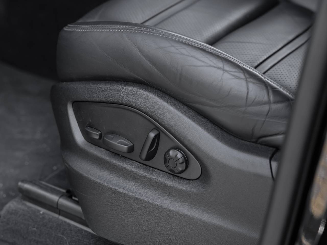 Porsche Cayenne III ph2 E-Hybrid - 2023 - Joinsteer - #16