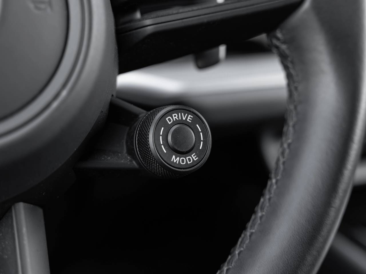Porsche Cayenne III ph2 E-Hybrid - 2023 - Joinsteer - #18