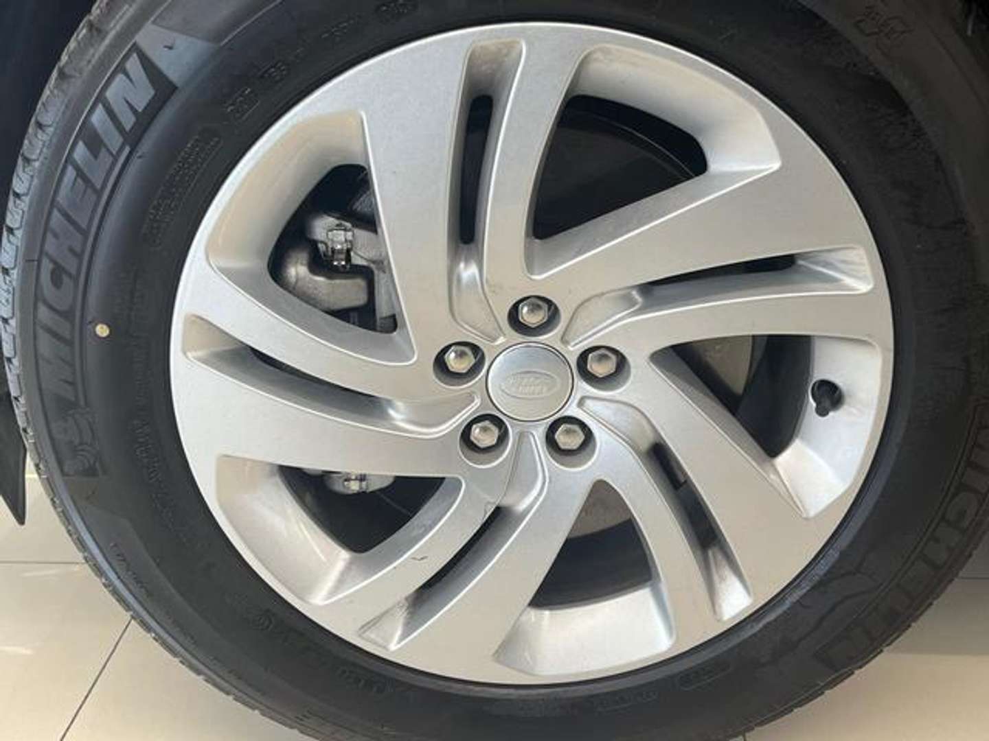 Land Rover Discovery Sport 2.0D TD4 MHEV S AWD Auto 163 - 2024 - Joinsteer - #9