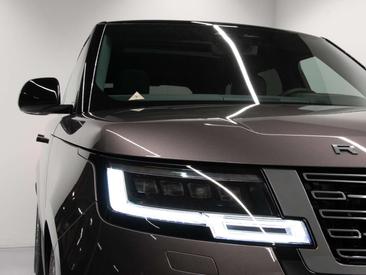 Land Rover Range Rover 3.0 P460e HSE PHEV — photo 10