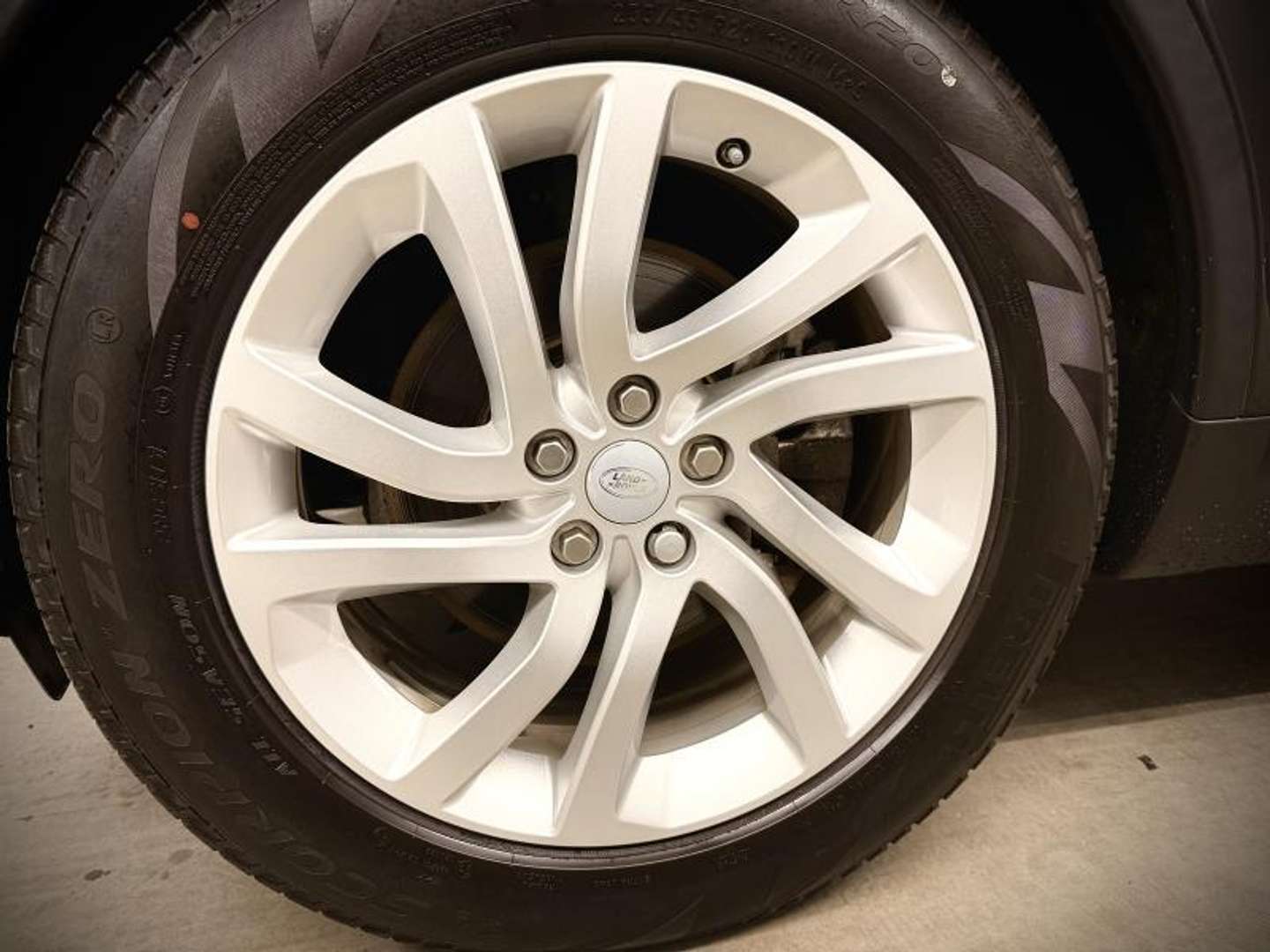 Land Rover Discovery D240 HSE - 2021 - Joinsteer - #10