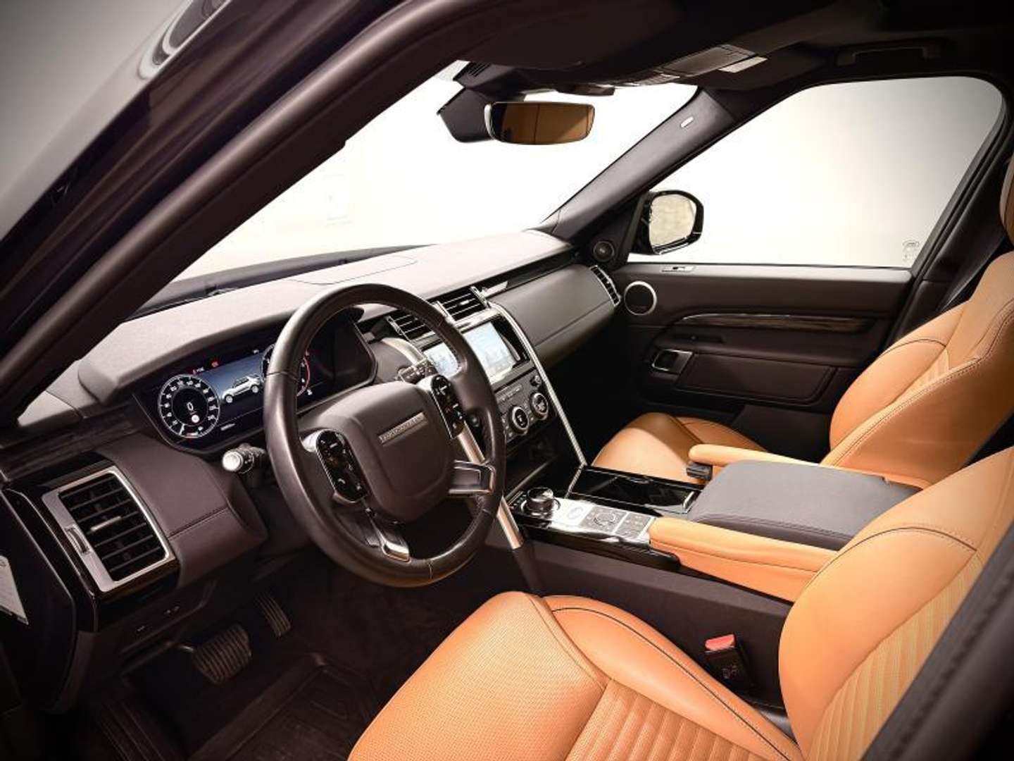 Land Rover Discovery D240 HSE - 2021 - Joinsteer - #16