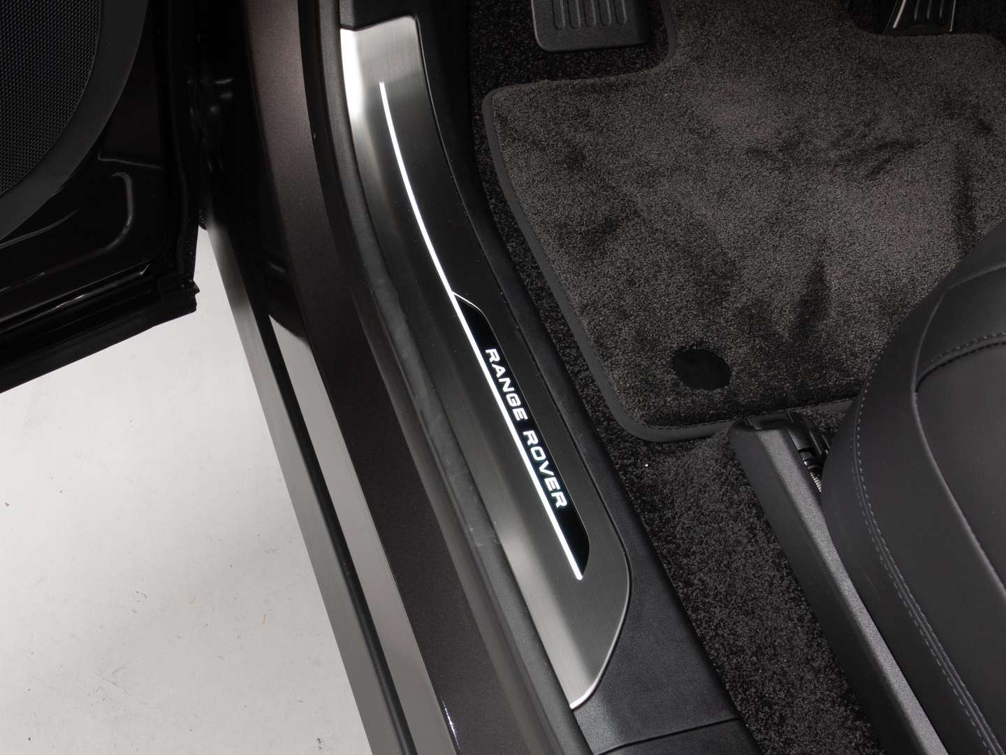 Land Rover Range Rover 3.0 P460e HSE PHEV - 2026 - Joinsteer - #17