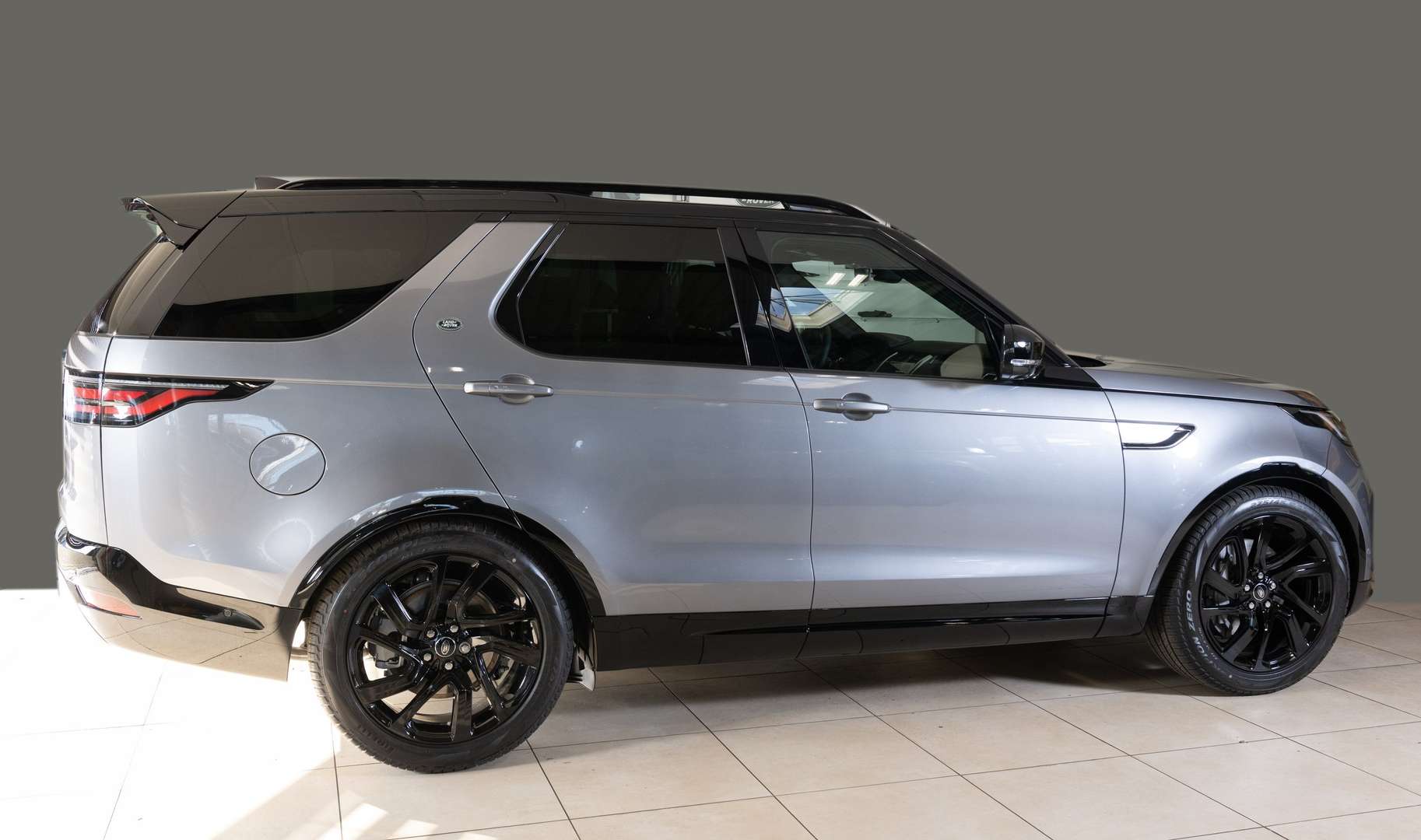 Land Rover Discovery D250 Dynamic SE Navi ACC AHK 7.Sitzer Leder - 2025 - Joinsteer - #7