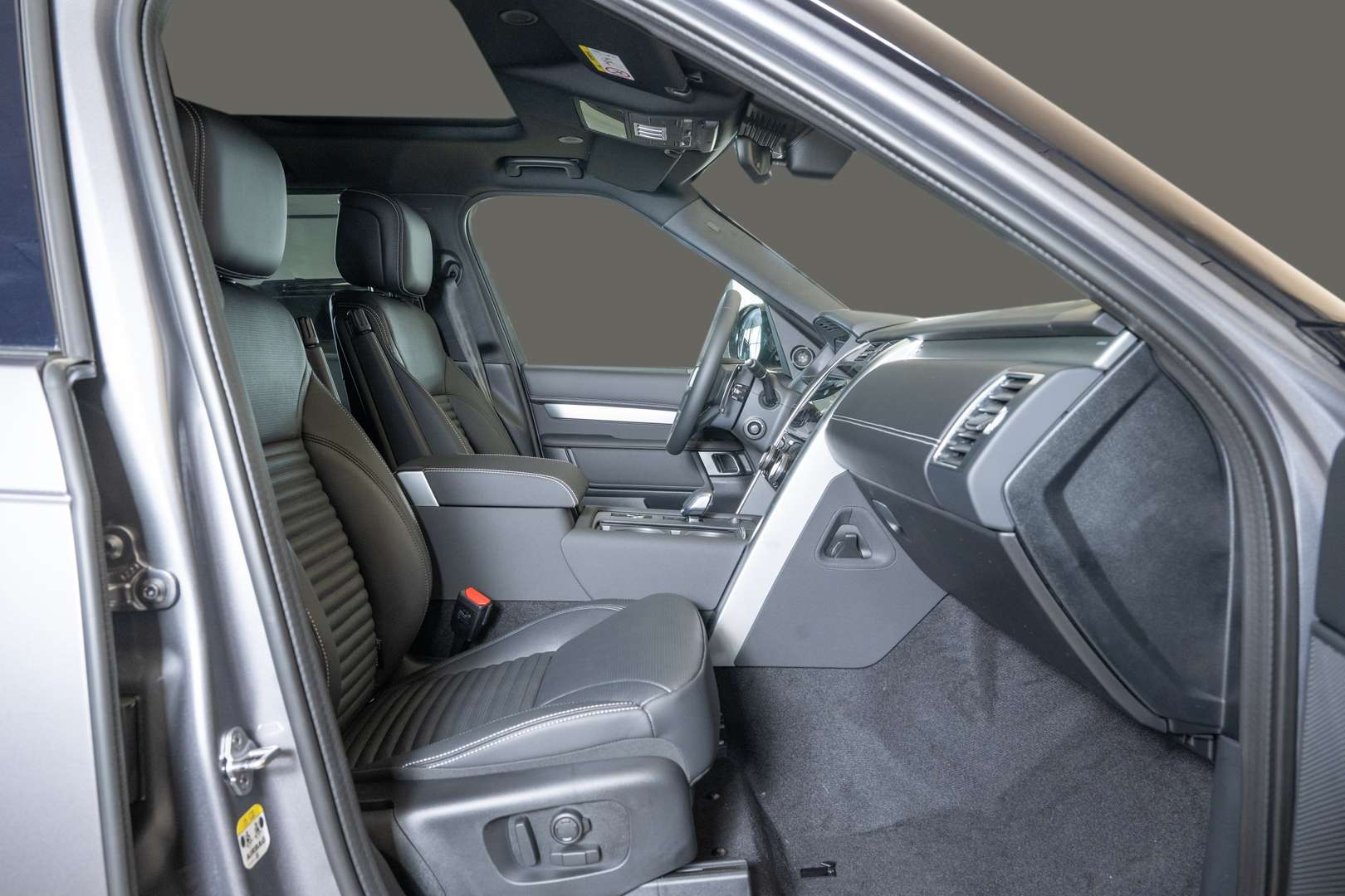 Land Rover Discovery D250 Dynamic SE Navi ACC AHK 7.Sitzer Leder - 2025 - Joinsteer - #14