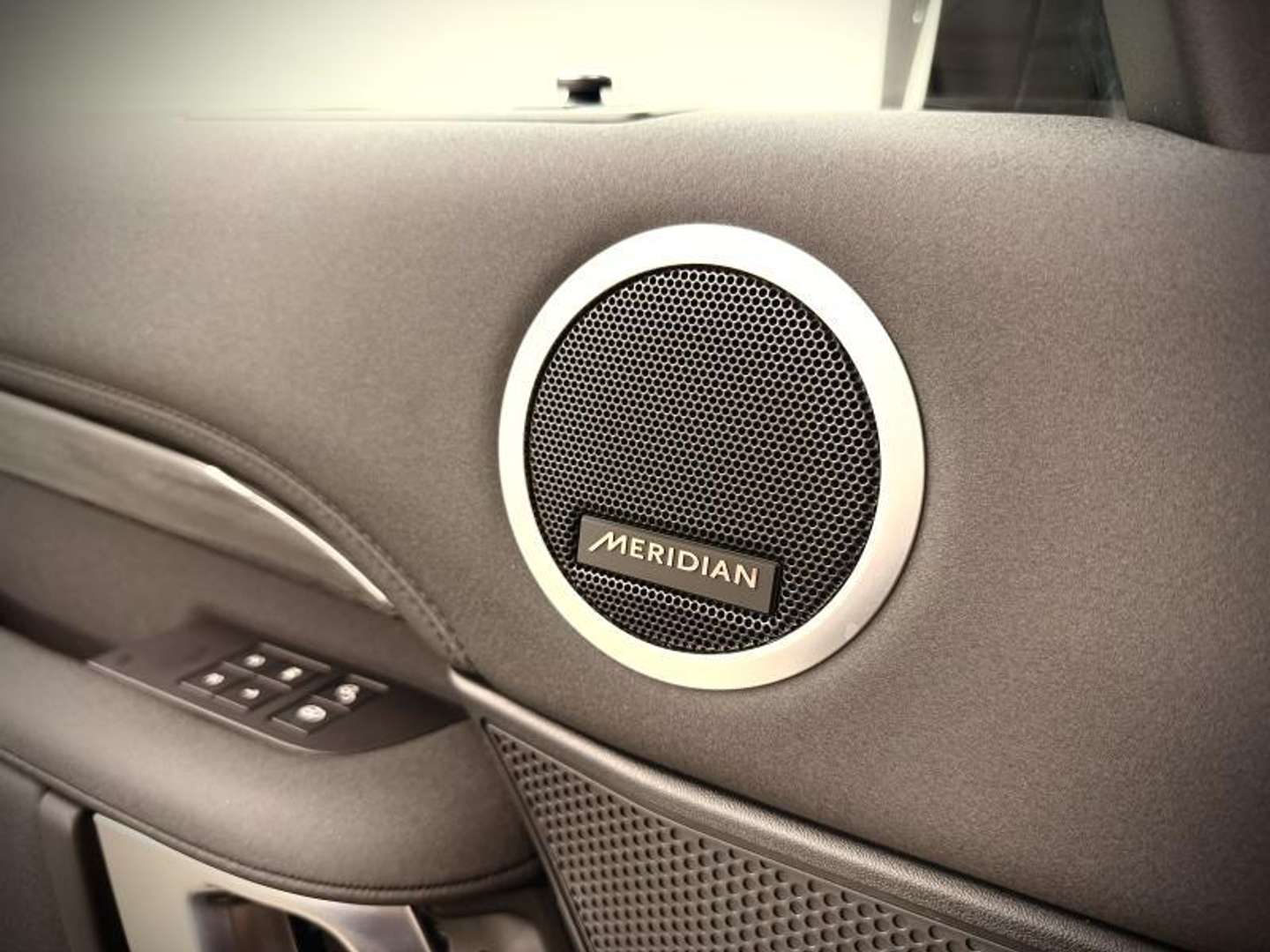 Land Rover Discovery D240 HSE - 2021 - Joinsteer - #30