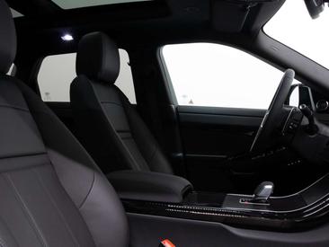 Land Rover Range Rover Evoque 1.5 P270e PHEV AWD Business Dynamic Edition — photo 13