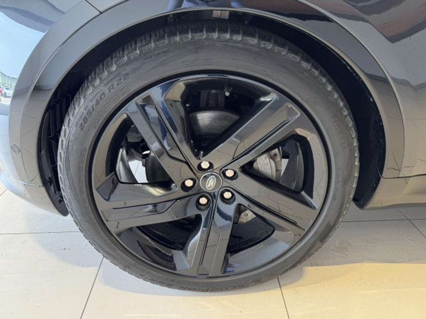 Land Rover Discovery D300 R-Dyn HSE - 2023 - Joinsteer - #9