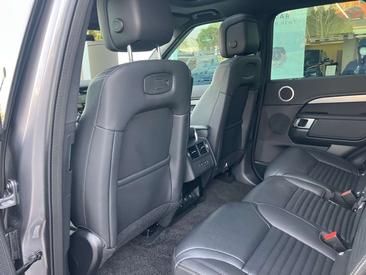 Land Rover Discovery Dynamic SE Aut. 3.0D I6 — photo 8