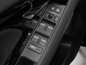 Land Rover Range Rover Evoque 1.5 P270e PHEV AWD Business Dynamic Edition — photo 19