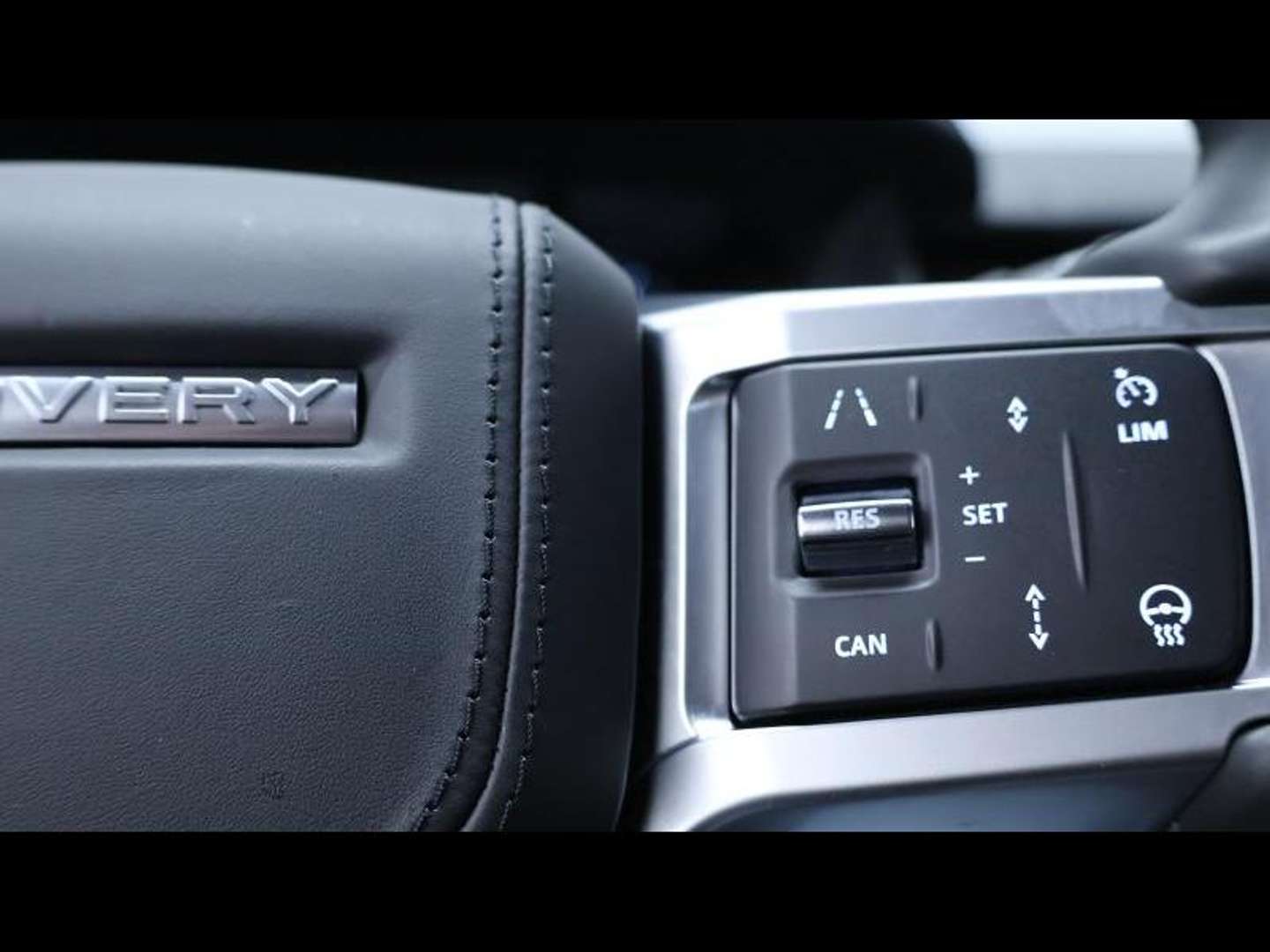 Land Rover Discovery D300 Metropolitan Edition AWD Auto 7 Places - 2023 - Joinsteer - #18