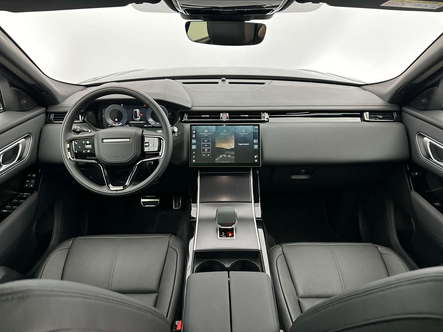 Land Rover Range Rover Velar P400e Dynamic SE AWD Auto 26MY - 2025 - Joinsteer - #4