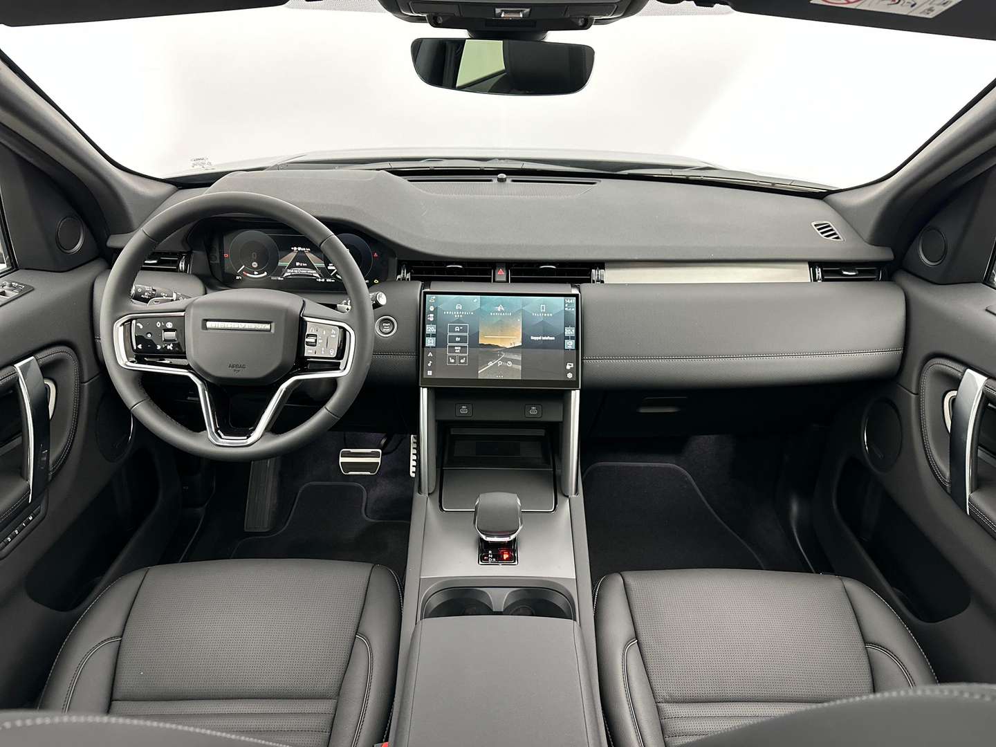 Land Rover Discovery Sport P270e Dynamic SE AWD Auto 25.5MY - 2025 - Joinsteer - #4