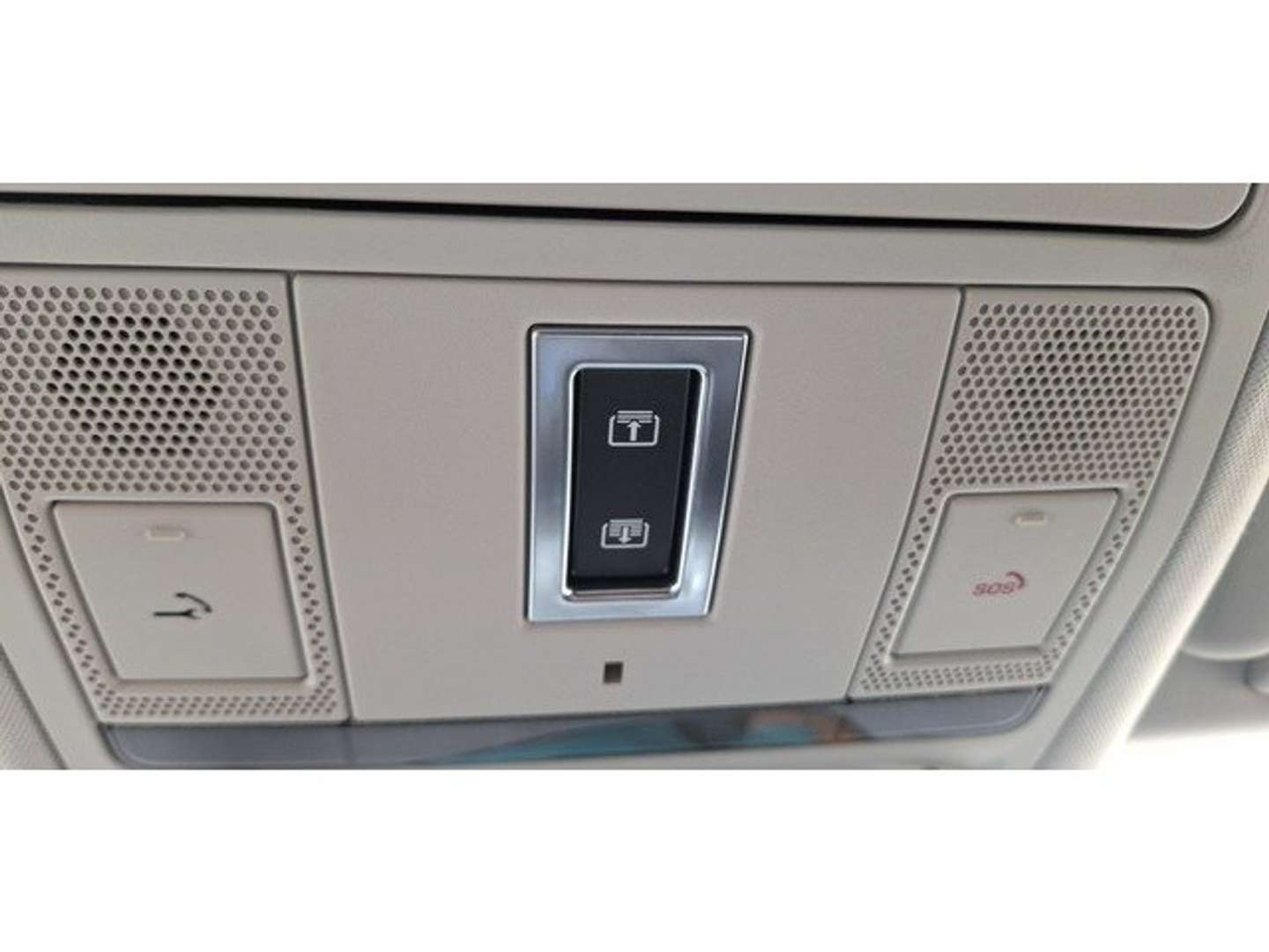 Land Rover Discovery Sport 2.0D TD4 MHEV SE AWD Auto 163 SE - 2021 - Joinsteer - #4