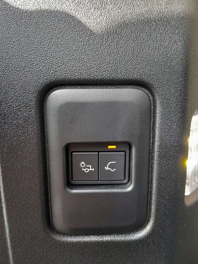 Land Rover Defender 90 S AWD IVA ESPOSTA 3.0 D6 200 - 2024 - Joinsteer - #19