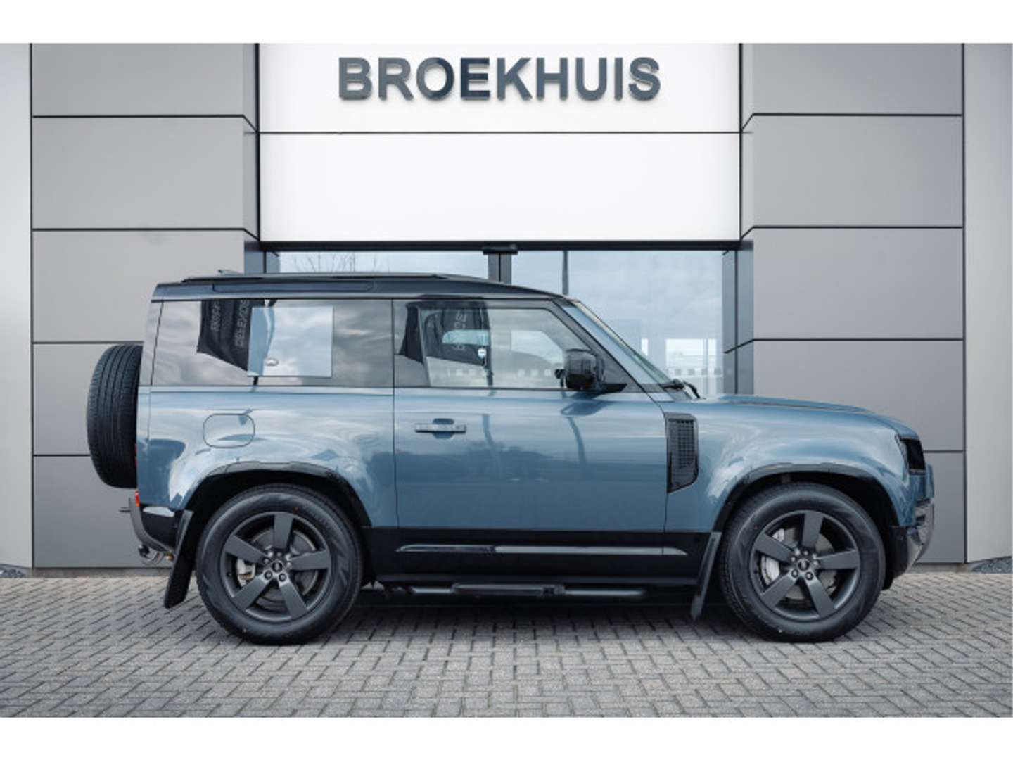 Land Rover Defender 90 X-Dynamic SE P400 - 2023 - Joinsteer - #9