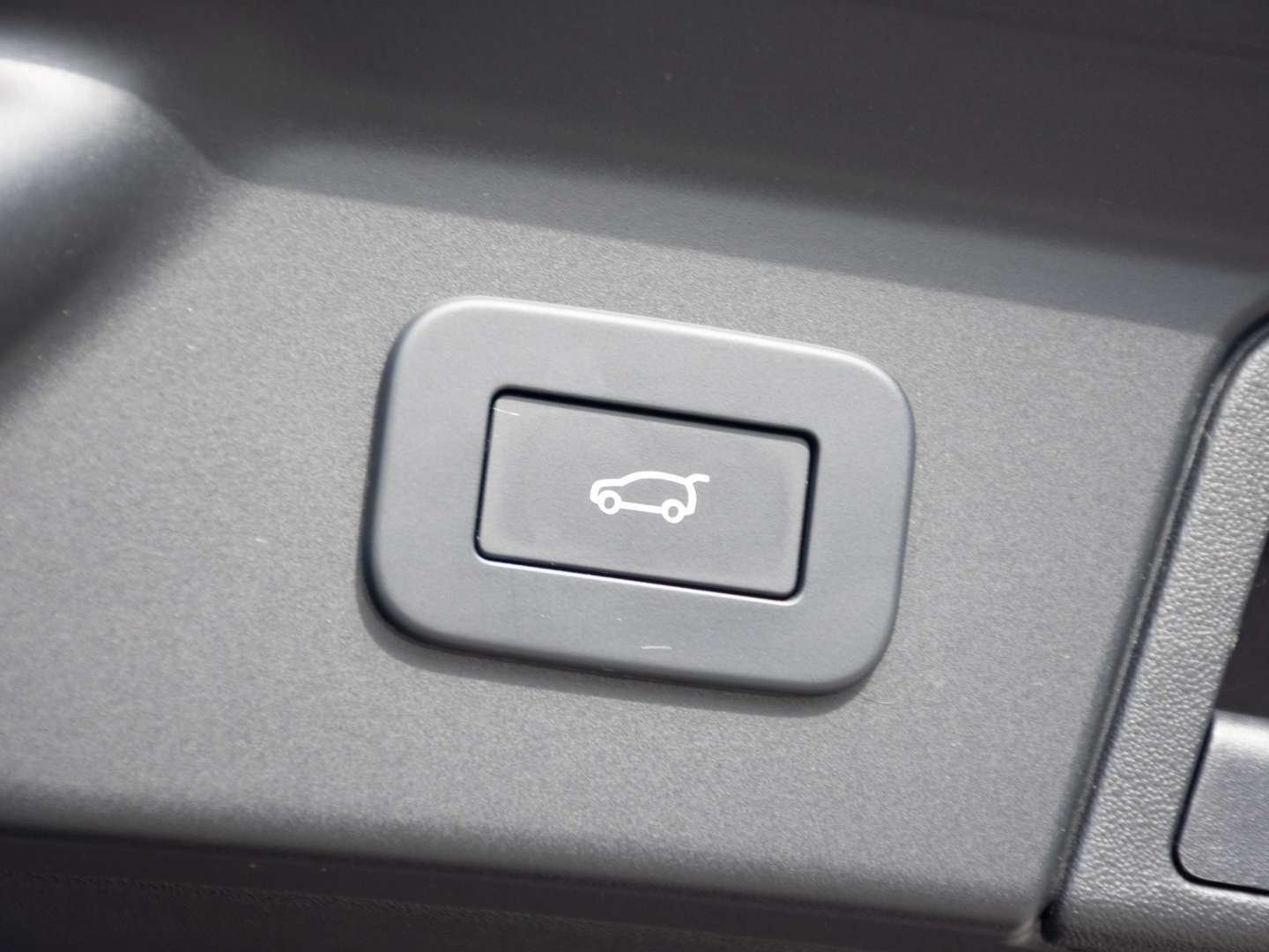 Land Rover Range Rover Velar 2.0 P400e AWD Dynamic SE PHEV - 2025 - Joinsteer - #28