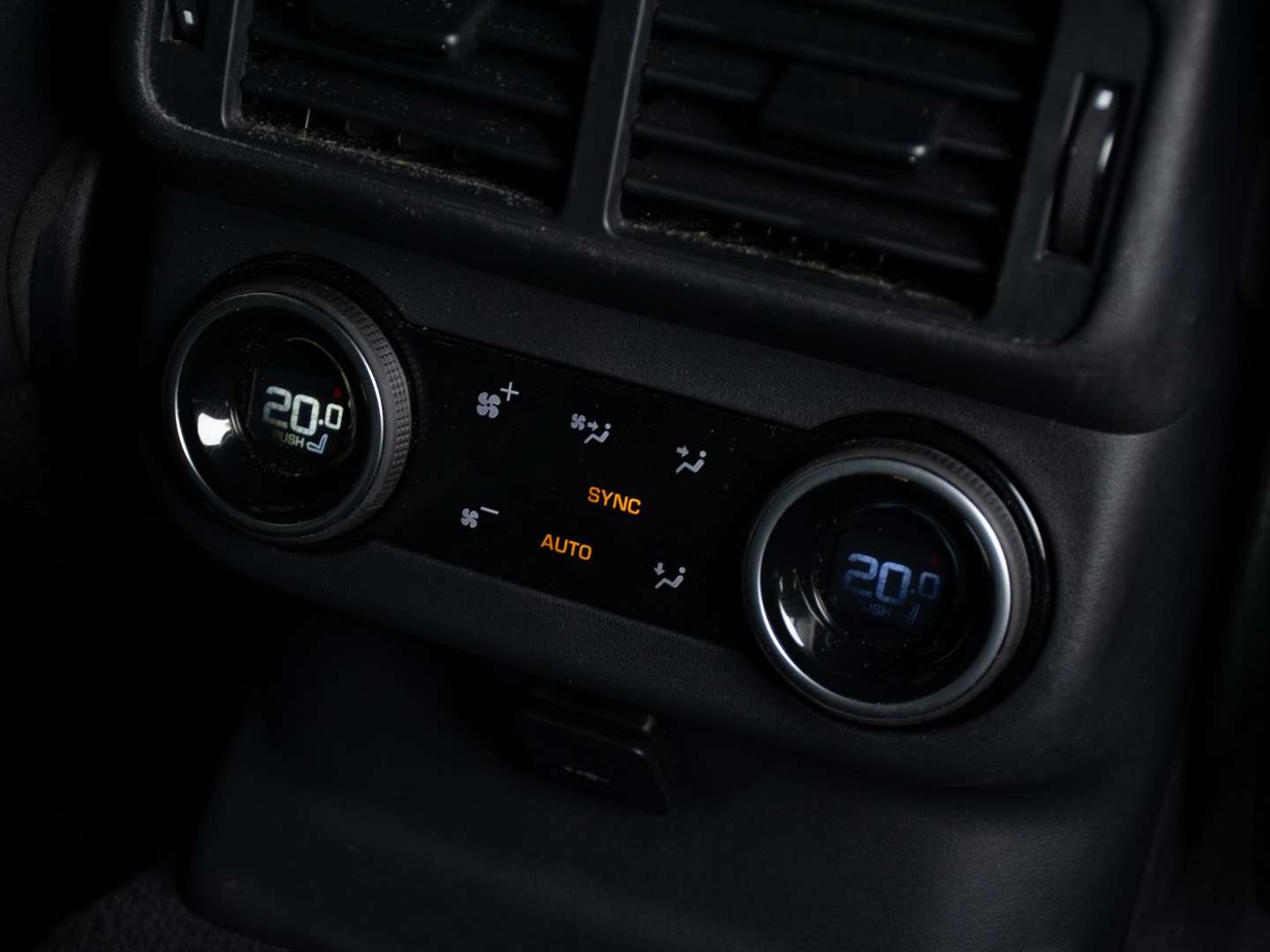 Land Rover Range Rover Velar 2.0 P400e AWD Dynamic SE PHEV - 2025 - Joinsteer - #34