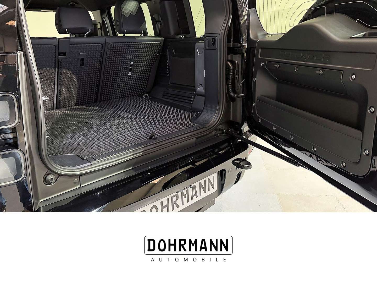 Land Rover Defender 110 D350 X-Dynamic HSE*BlackPackEXPORT* - 2026 - Joinsteer - #24