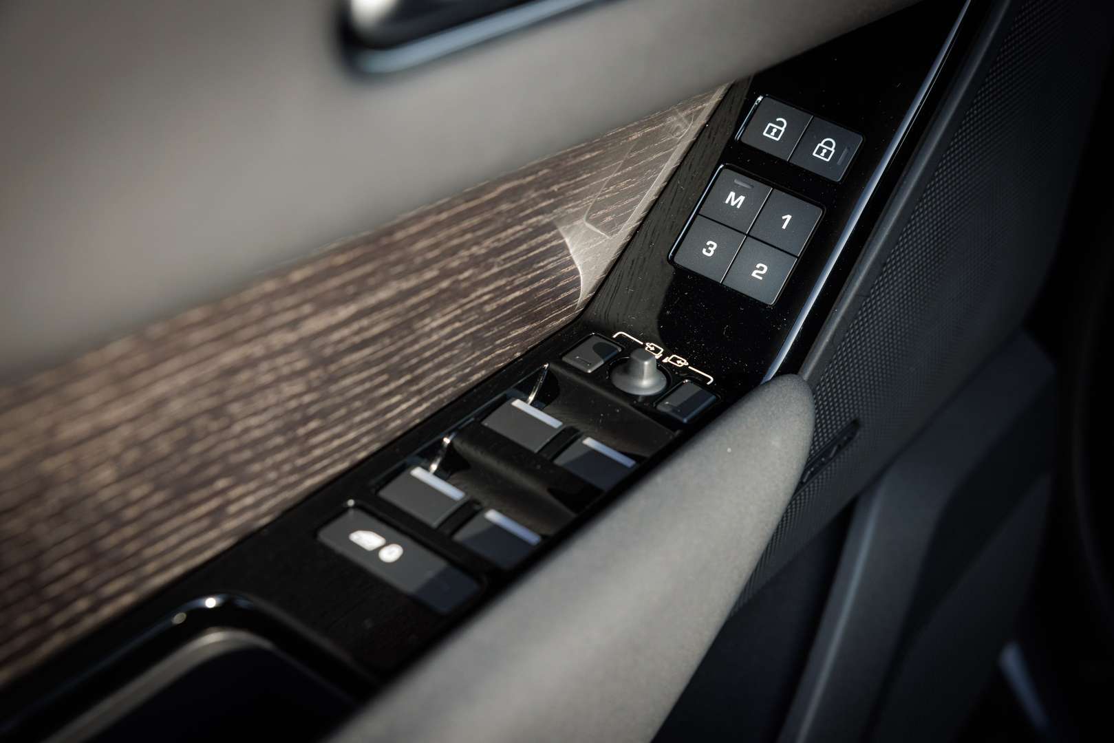 Land Rover Range Rover Velar P400e S | Pano | 20 Inch | Black Pack | Cold Clima - 2024 - Joinsteer - #16