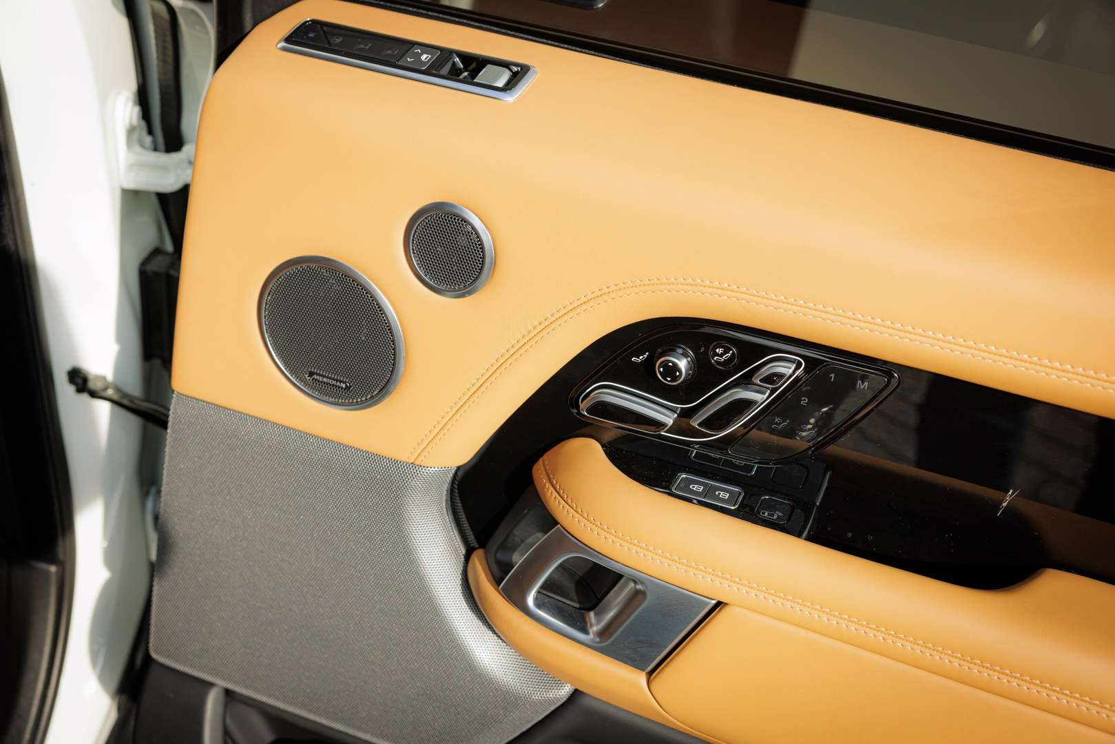 Land Rover Range Rover Fifty P400e - 2021 - Joinsteer - #22