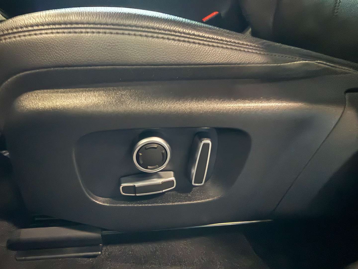 Land Rover Discovery Sport R-Dynamic Plug In Hybrid - 2023 - Joinsteer - #8