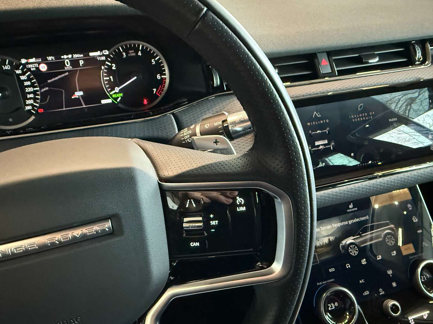 Land Rover Discovery Sport R-Dynamic Plug In Hybrid - 2023 - Joinsteer - #9