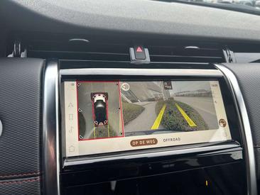 Land Rover Discovery Sport P300e Dynamic SE — photo 9