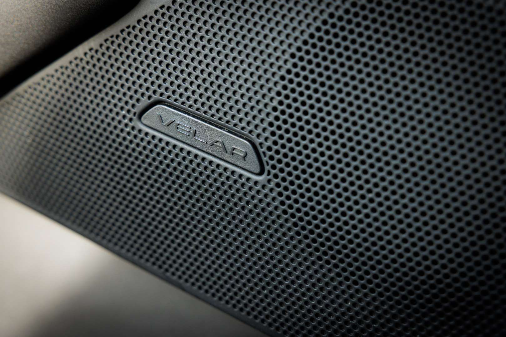 Land Rover Range Rover Velar P400e S | Pano | 20 Inch | Black Pack | Cold Clima - 2024 - Joinsteer - #23