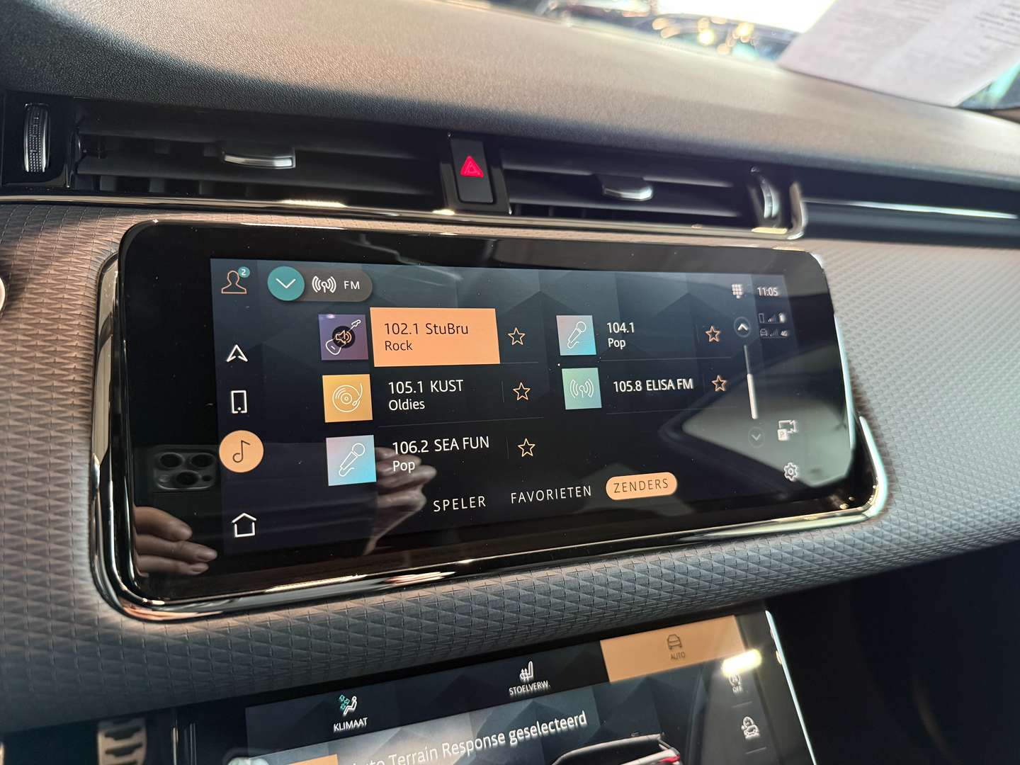 Land Rover Discovery Sport R-Dynamic Plug In Hybrid - 2023 - Joinsteer - #12