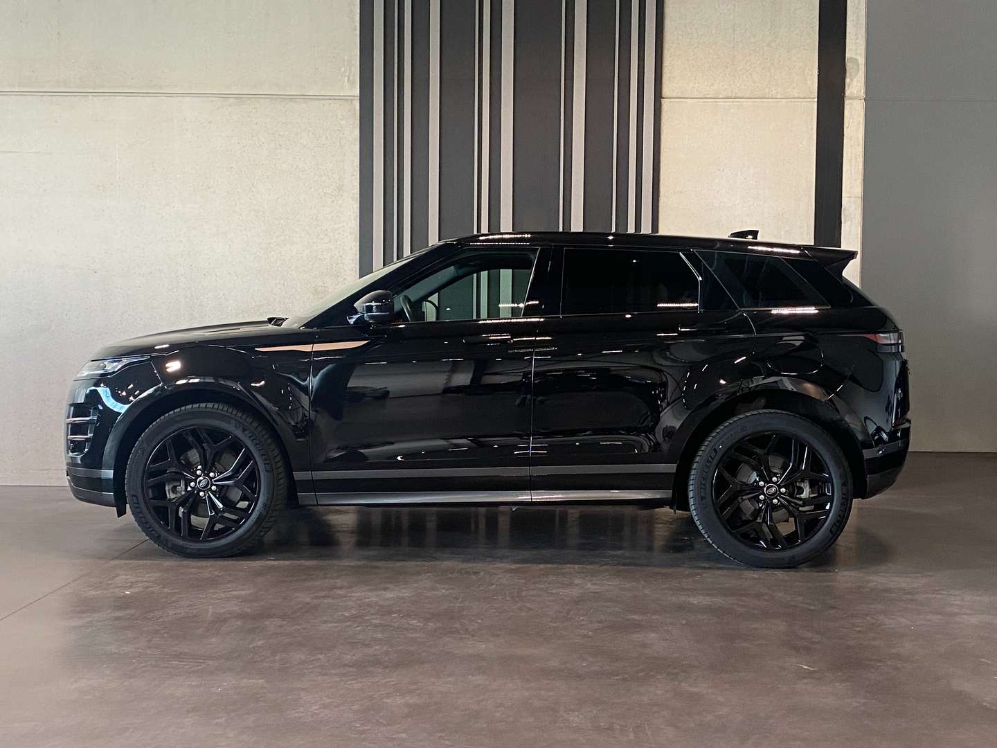 Land Rover Discovery Sport R-Dynamic Plug In Hybrid - 2023 - Joinsteer - #22